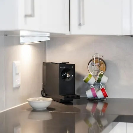 Charming Apartment-prime Location