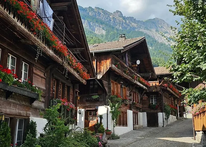 Charming Apartment-prime Location *