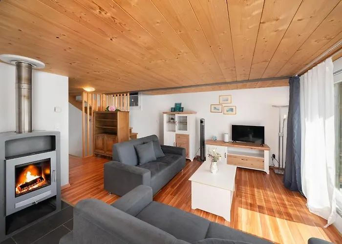 Charming Apartment-prime Location *