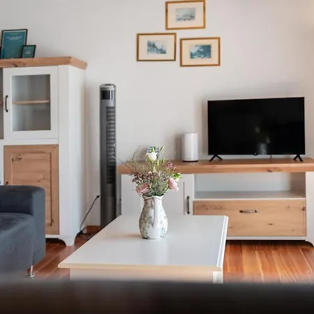 Charming Apartment-prime Location Brienz (Bern)