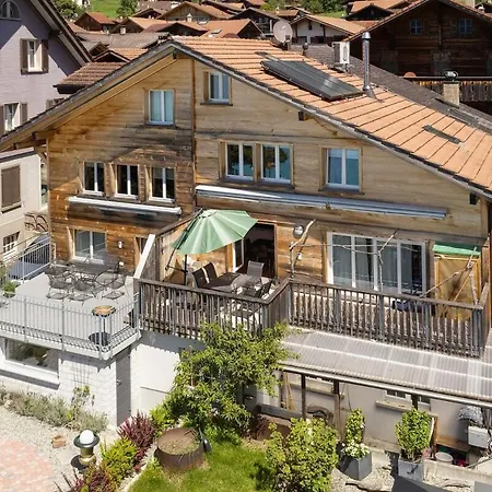 Charming Apartment-prime Location Lägenhet Brienz (Bern)